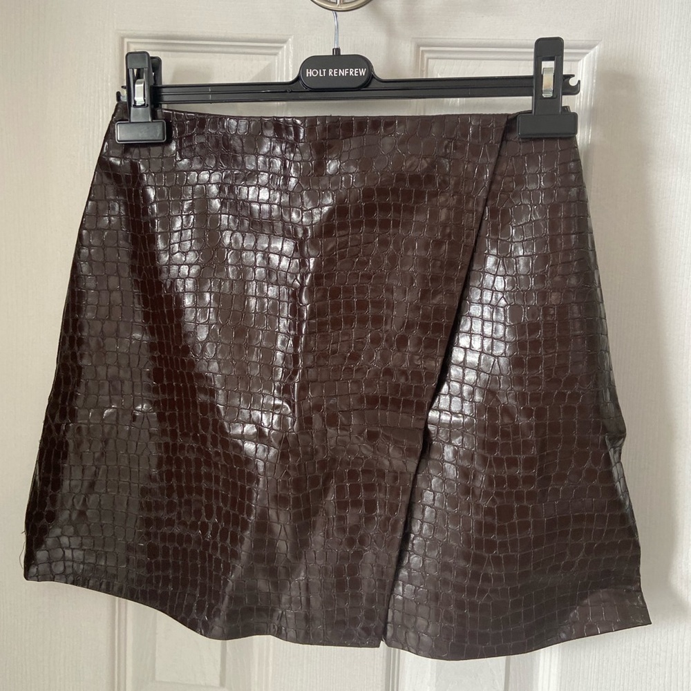 Dynamite brown faux croc skirt NWT